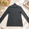 เสื้อยืดคอเต่า  แขนยาว UNIQLO