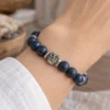 นกฮูก ริมโขง Online Store AA47142C-16EC-407A-B621-1A0090245F71 สร้อยข้อมือ ลาพิสลาซูลี